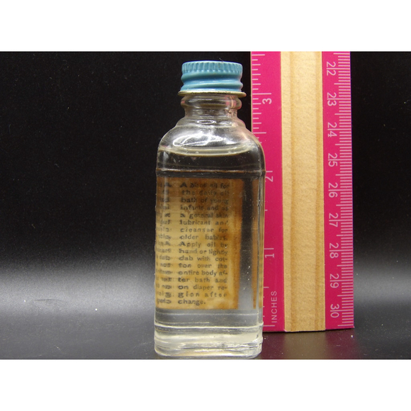 Johnson & Johnson Baby Oil 1 1/4 fl oz Clear - Picture 2 of 4